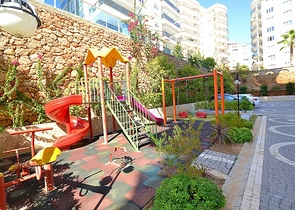 Пентхаус 3+1 в жилом комплексе, в Тосмуре