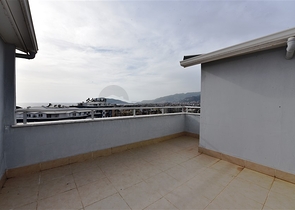 Пентхаус 3+1 в жилом комплексе, в Тосмуре