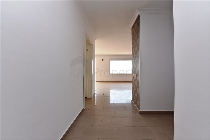 Просторная квартира 3+1 в центре Аланьи с видом на Средиземное море