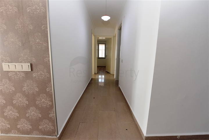 Просторная квартира 3+1 в центре Аланьи с видом на Средиземное море