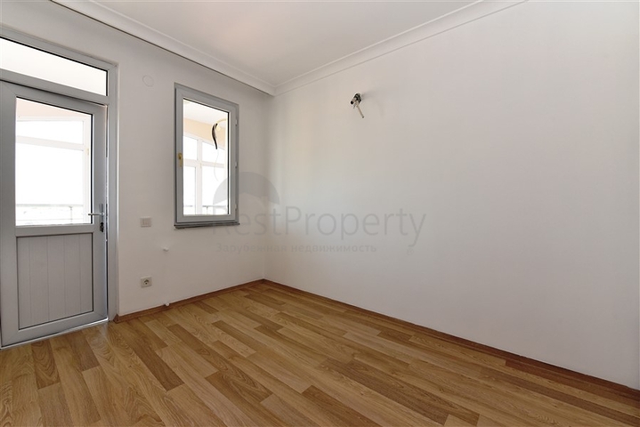 Просторная квартира 3+1 в центре Аланьи с видом на Средиземное море