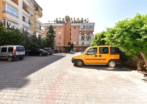 Просторная квартира 3+1 в центре Аланьи с видом на Средиземное море