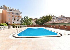 Просторная квартира 3+1 в центре Аланьи с видом на Средиземное море