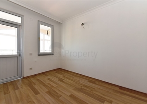 Просторная квартира 3+1 в центре Аланьи с видом на Средиземное море