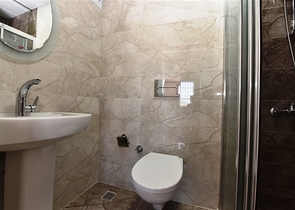 Просторная квартира 3+1 в центре Аланьи с видом на Средиземное море