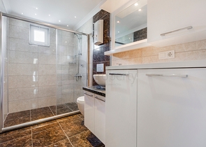 Трехкомнатная квартира в Махмутларе