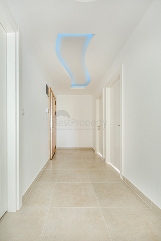 Квартира планировкой 2+1 в новом доме в Махмутларе