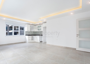 Квартира планировкой 2+1 в новом доме в Махмутларе