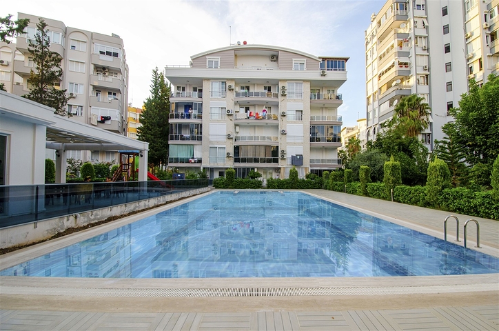 Квартира 2+1 в микрорайне Лиман Коньяалты 600 м до моря