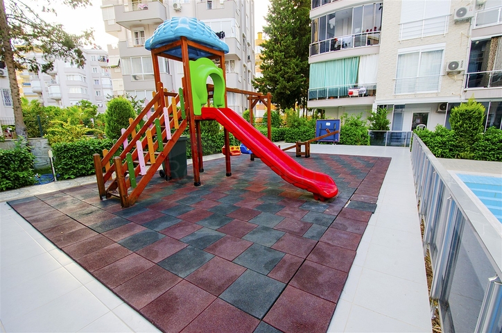 Квартира 2+1 в микрорайне Лиман Коньяалты 600 м до моря