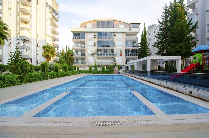 Квартира 2+1 в микрорайне Лиман Коньяалты 600 м до моря