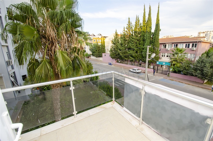 Квартира 2+1 в микрорайне Лиман Коньяалты 600 м до моря