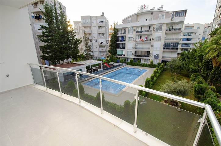 Квартира 2+1 в микрорайне Лиман Коньяалты 600 м до моря