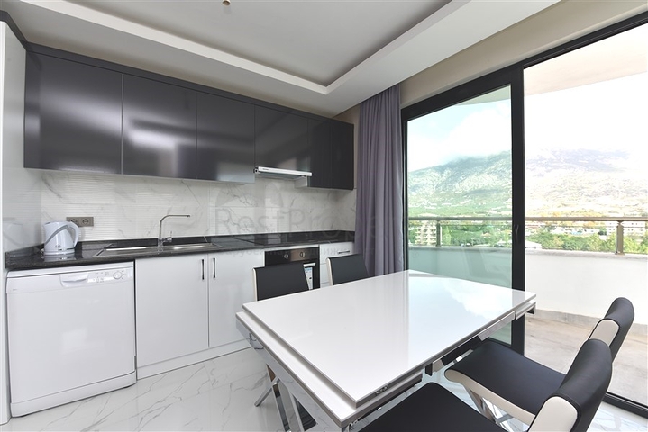 Двухкомнатная квартира в новом комплексе