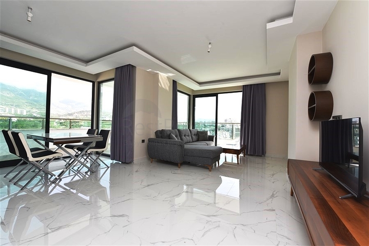 Двухкомнатная квартира в новом комплексе