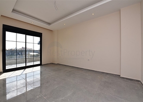 Двухуровневый пентхаус в европейском районе Оба