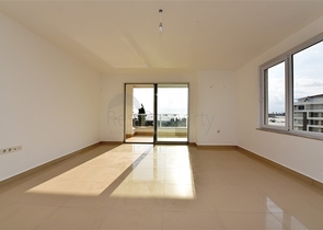 Квартира 2+1 в новом комплексе в Демирташе