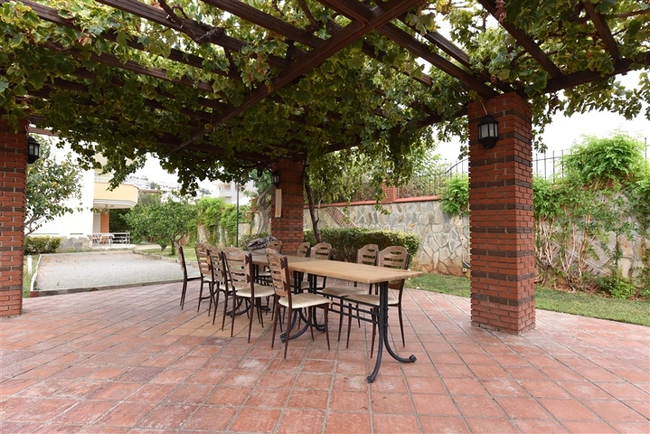 Меблированная квартира 2+1 с видом на море