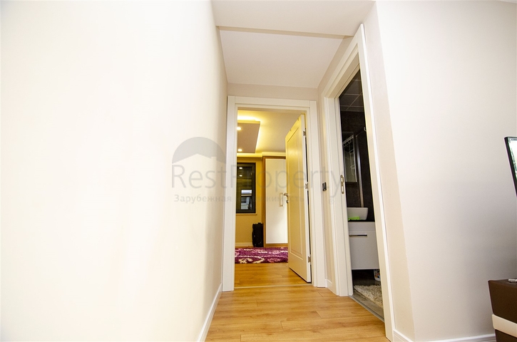 Просторная двухуровневая квартира в центре города Анталии