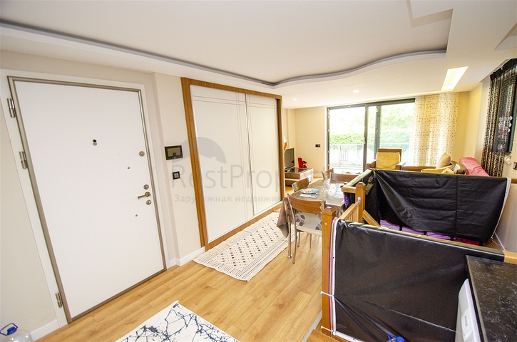 Просторная двухуровневая квартира в центре города Анталии