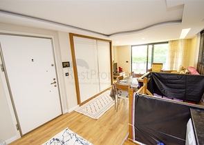 Просторная двухуровневая квартира в центре города Анталии