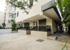 Просторная двухуровневая квартира в центре города Анталии