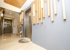 Просторная двухуровневая квартира в центре города Анталии