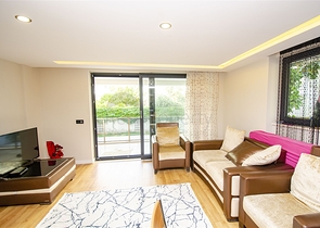 Просторная двухуровневая квартира в центре города Анталии