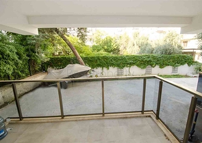 Просторная двухуровневая квартира в центре города Анталии