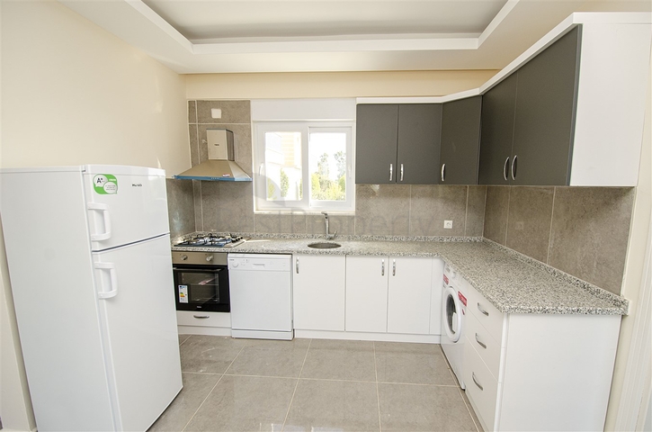 Квартира 2+1 в новом доме в центре города Белек Анталья