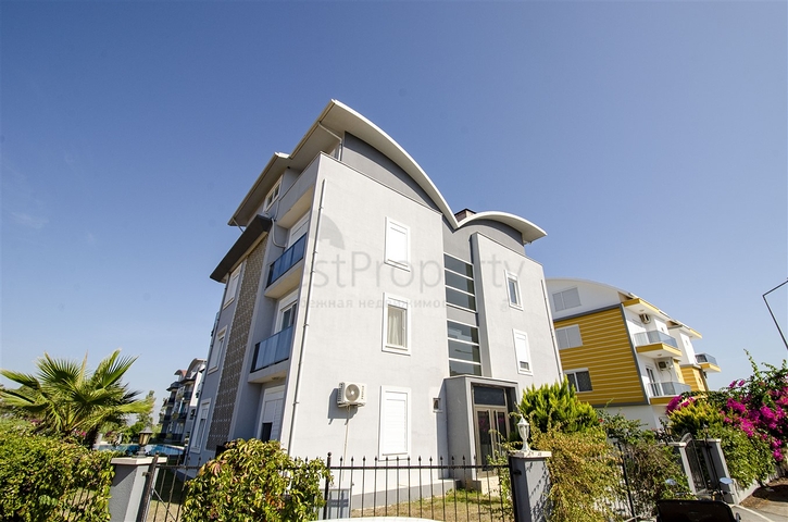 Квартира 2+1 в новом доме в центре города Белек Анталья