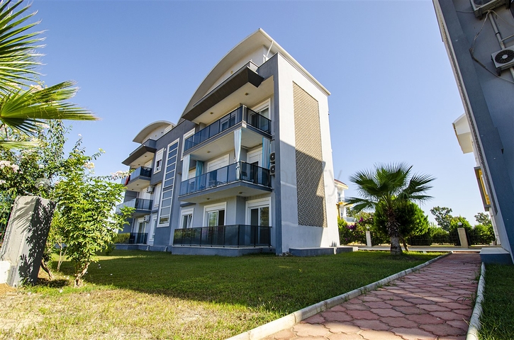 Квартира 2+1 в новом доме в центре города Белек Анталья