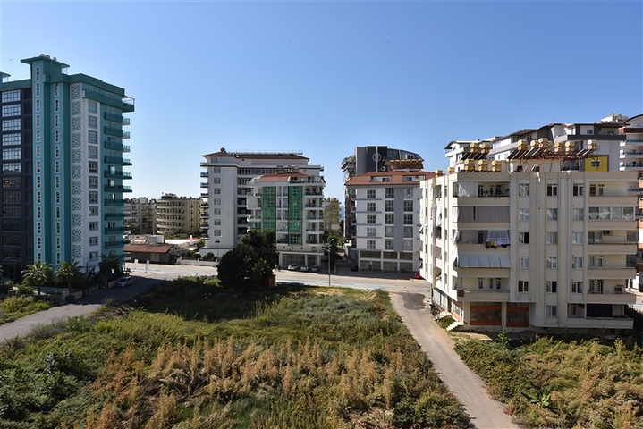 Просторная двухкомнатная квартира в Махмутларе