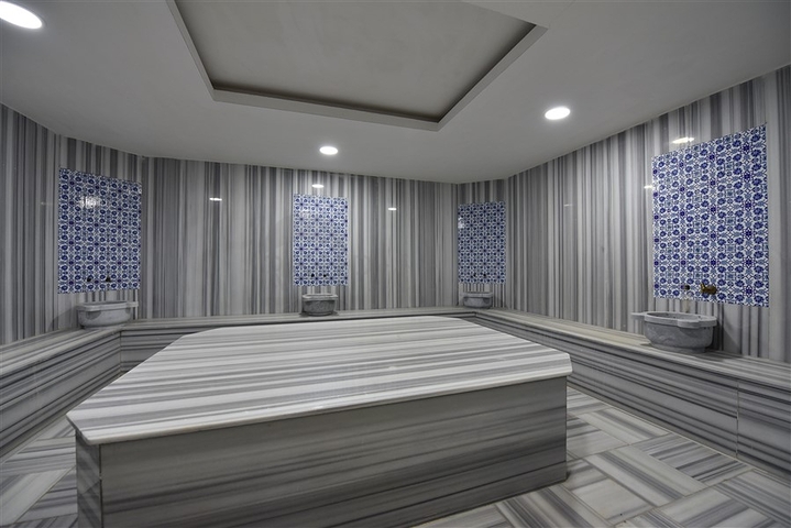 Просторная двухкомнатная квартира в Махмутларе