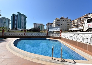 Просторная двухкомнатная квартира в Махмутларе