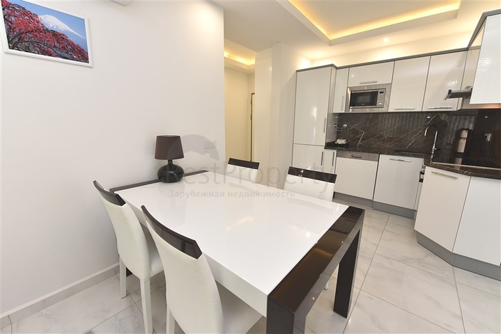 Двухкомнатная квартира в центре Махмутлара 