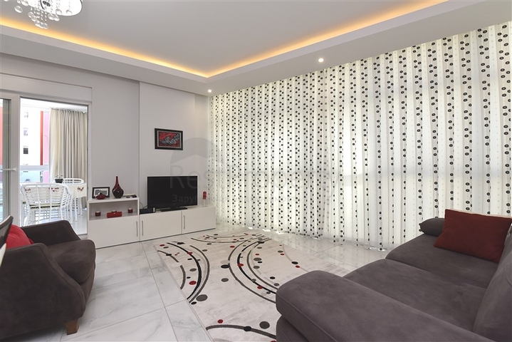 Двухкомнатная квартира в центре Махмутлара 