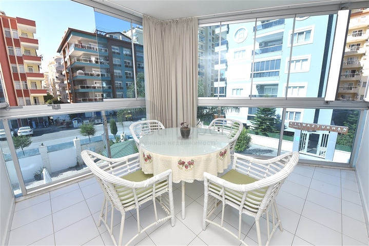 Двухкомнатная квартира в центре Махмутлара 