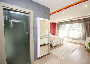 Элитная квартира 5+1 с выходом в сад в Унжалы Коньяалты