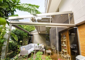 Элитная квартира 5+1 с выходом в сад в Унжалы Коньяалты