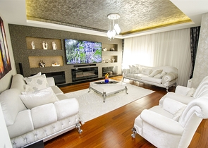 Элитная квартира 5+1 с выходом в сад в Унжалы Коньяалты