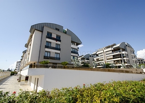 Элитная квартира 5+1 с выходом в сад в Унжалы Коньяалты