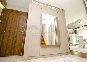 Элитная квартира 5+1 с выходом в сад в Унжалы Коньяалты