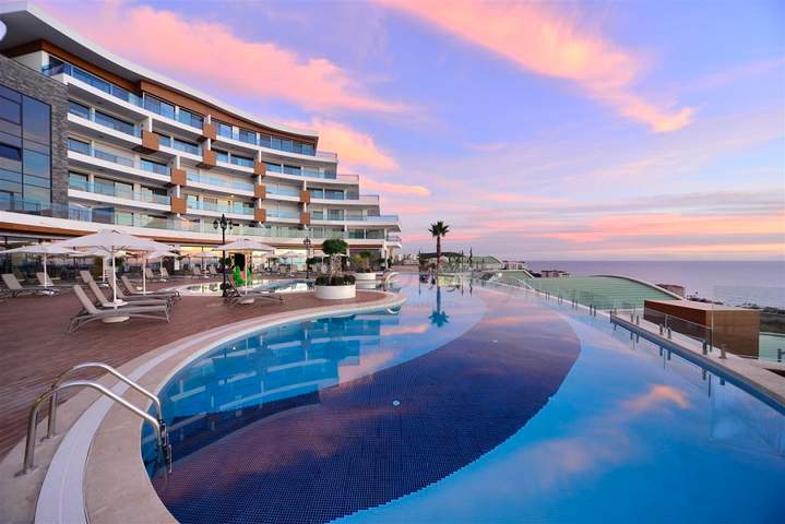 Меблированная квартира с двумя спальнями