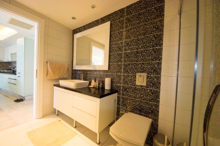 Меблированная квартира с двумя спальнями