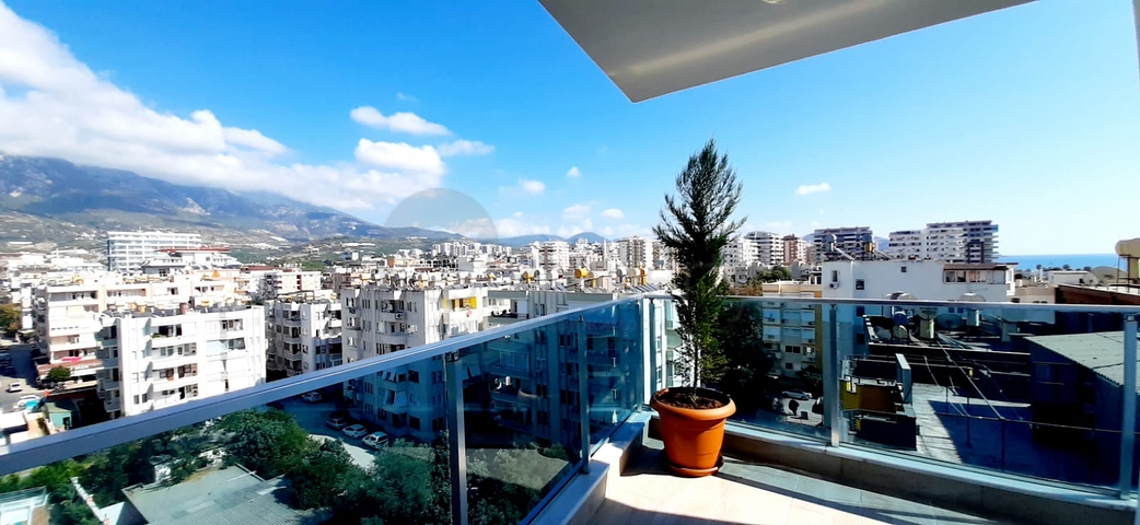 Апартаменты на первой береговой линии в районе Махмутлар 