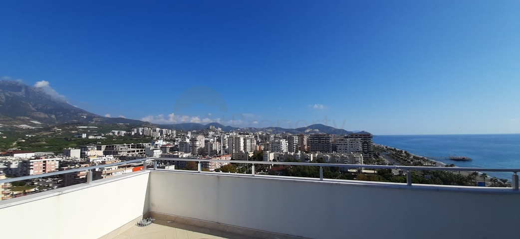 Апартаменты на первой береговой линии в районе Махмутлар 