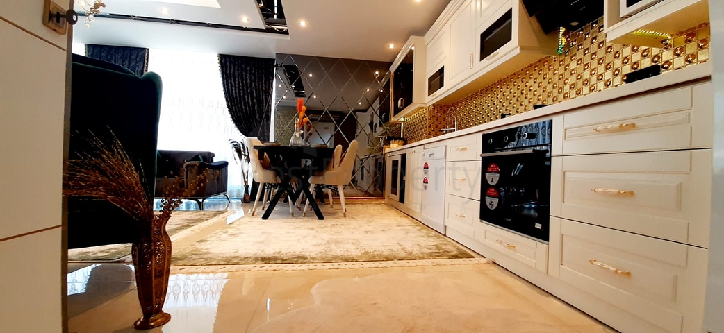 Апартаменты на первой береговой линии в районе Махмутлар 