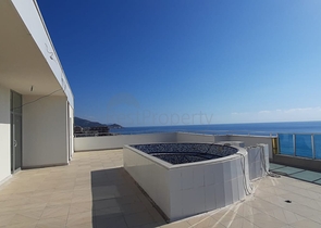 Апартаменты на первой береговой линии в районе Махмутлар 