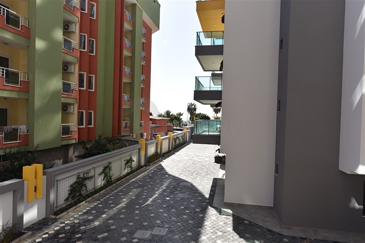 Квартиры 2+1 в новом престижном комплексе на первой береговой линии